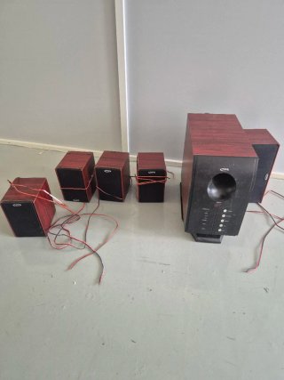 Sistema de Altavoces 5.1 NGS