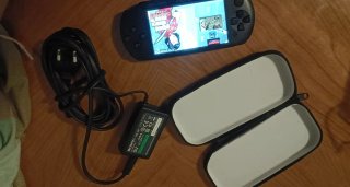 Console Sony PSP Nera con Giochi e Custodia