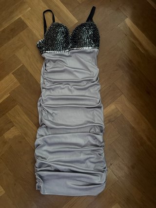 Vestido de fiesta con lentejuelas