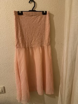 Vestido palabra de honor color melocotón mujer