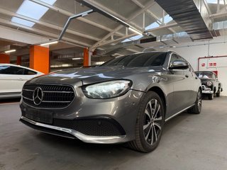Mercedes E 300 DE 2023 etiqueta 0