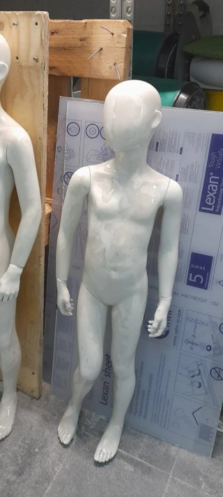 MANIQUÍ INFANTIL BLANCO