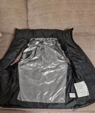 Chaleco Calefactor  Talla S con Powerban incluida