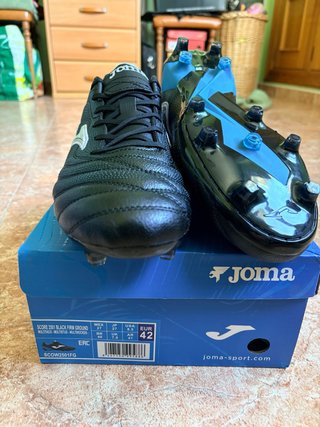 Zapatillas de fútbol Joma talla 42