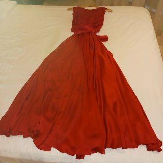 Vestido de fiesta Carolina Herrera rojo