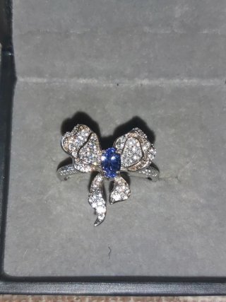 Anillo Lazo con Tanzanita