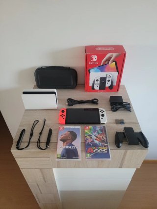 Nintendo Switch OLED como NUEVA, IMPOLUTA + Juegos