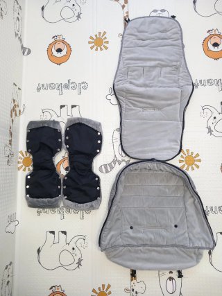 Saco para carrito de bebé con guantes