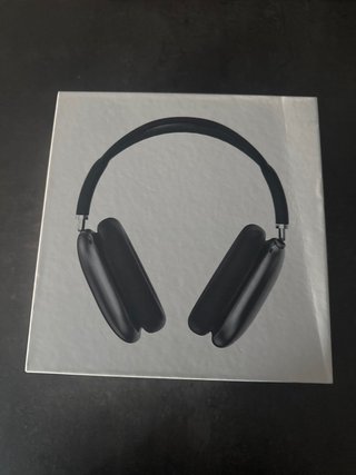 Apple AirPods Max Space Gray