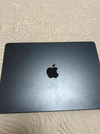 MacBook M4