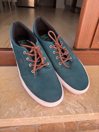 Zapatillas DC color verde azulado