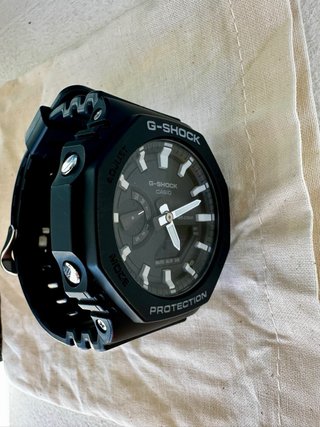 Reloj Casio G-SHOCK GA-2100