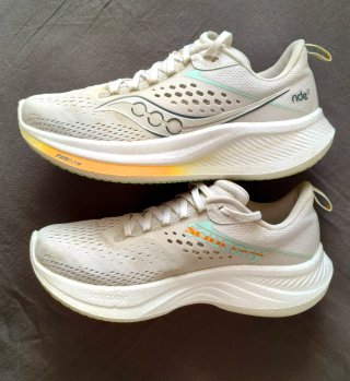 Zapatillas running Saucony Ride 17 talla 38.5