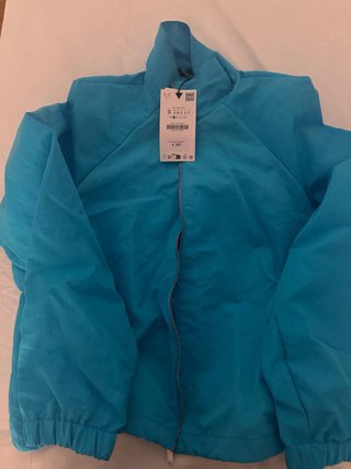 Cortavientos ZARA tecnico sin estrenar turquesa