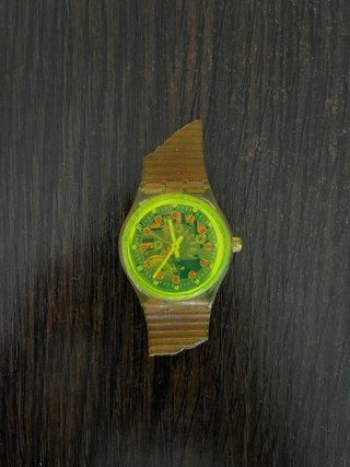 Reloj Swatch Verde y Amarillo