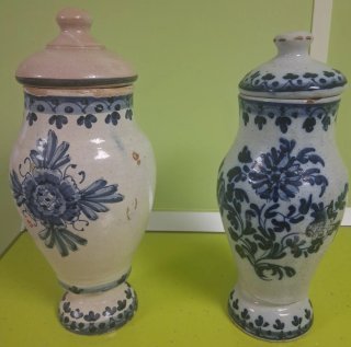 Set di 2 vasi in ceramica con coperchio