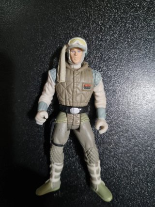Star Wars Luke Skywalker Hoth Action Figure
