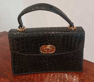 Bolso de fiesta piel labrada negro nuevo,