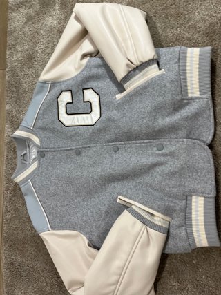 Chaqueta Zara Gris y Beige Talla 11-12