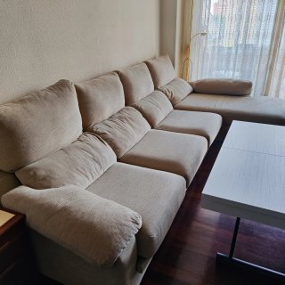 Sofá chaise longue 4 plazas beige