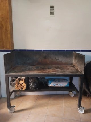 Barbacoa Grande de Hierro con Ruedas