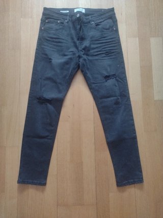 Pantalones Pull and Bear Super Skinny Talla 44
