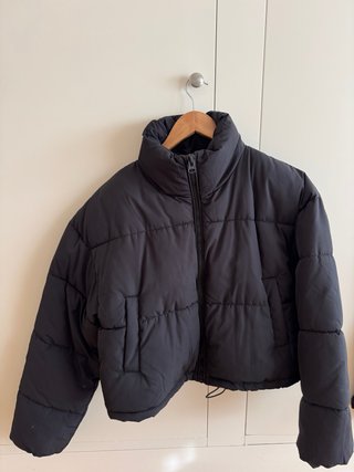 Abrigo acolchado negro H&M mujer