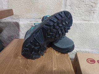 Bota Chiruca Massana Gris y Turquesa