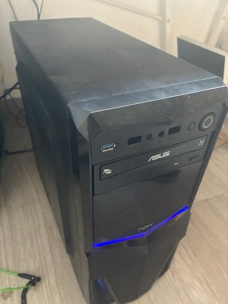 PC de oficina ASUS negro