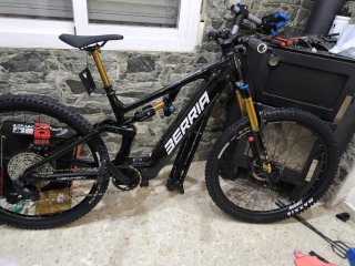Bicicleta eléctrica Berria Nexxen