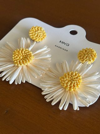Pendientes Flor de Rafia Mango