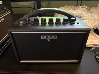 Amplificador Boss Katana Mini
