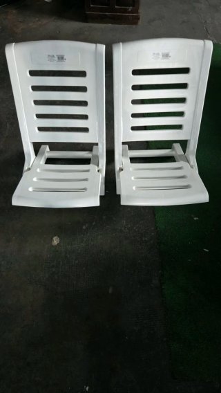 2 Sedie in Plastica Bianche Pieghevoli