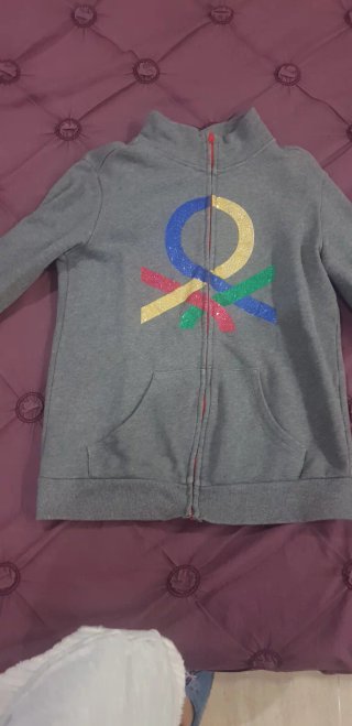 Sudadera Benetton cremallera.Talla 11-12