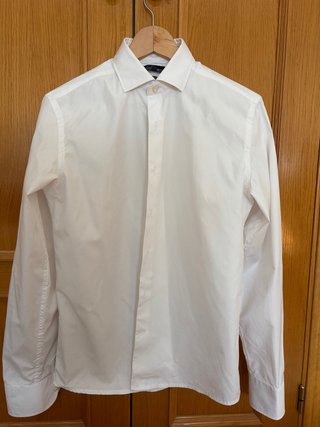Camisa de vestir blanca