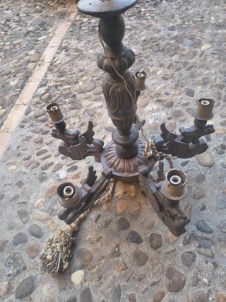 Lámpara de techo madera nogal dragones