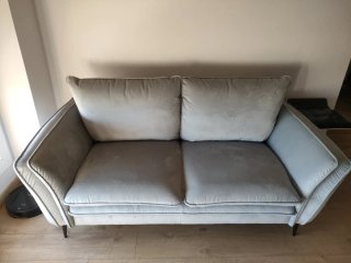 Sofá de Terciopelo Gris