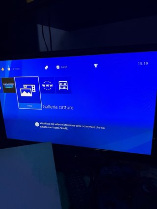 PS4 Bicolor 500GB + Joystick + Giochi