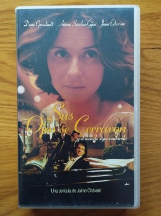 Sus ojos se cerraron VHS