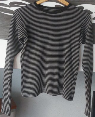 Camiseta manga larga Brandy Melville.
