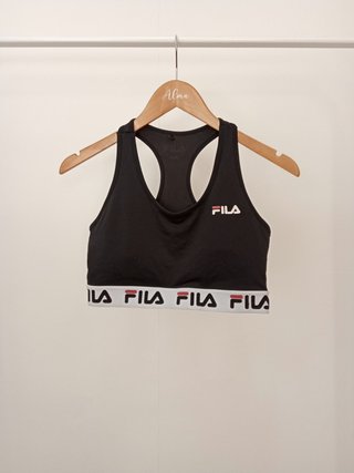 Top deportivo FILA negro, elástico, básico fitness