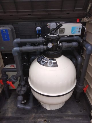 Mantenimiento y Reparación Piscinas / Jacuzzi.