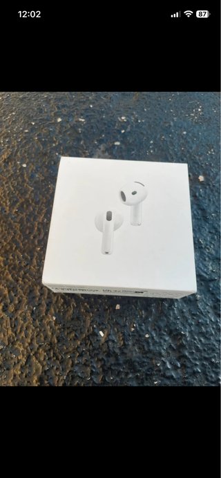 AirPods 4 con Cancelación de Ruido