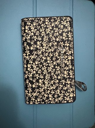 Cartera Stradivarius flores negra