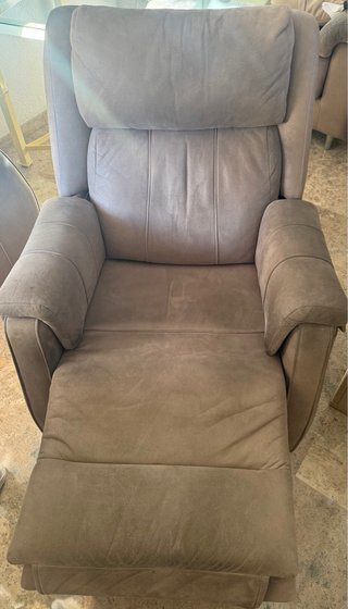 Set divano 3 pezzi con due posti e poltrone
