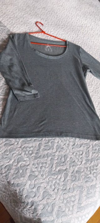 Camiseta manga 3/4  Talla 44