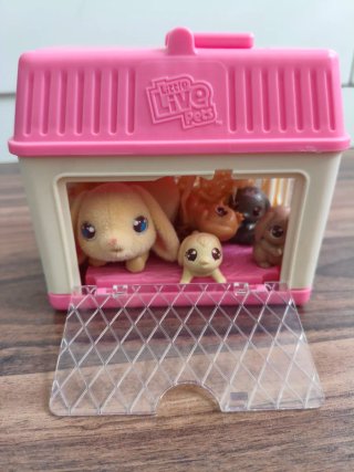 Set Little Live Pets con Casita