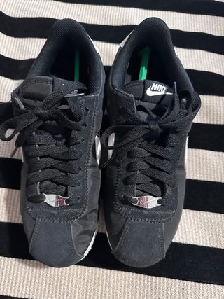 Zapatillas Nike Cortez Negras