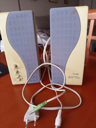Altavoces PC TS-188