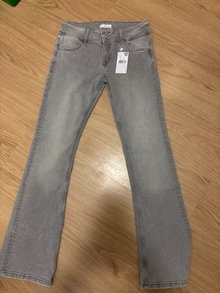 Pantalones Tiro Bajo Grises Campana Mango Teen
